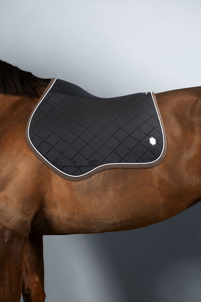 Dynamix Tapis de selle Mesh velours 3D - Harcour