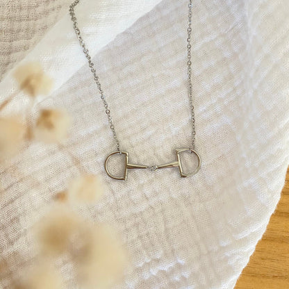 Collier Oly - Equestrian