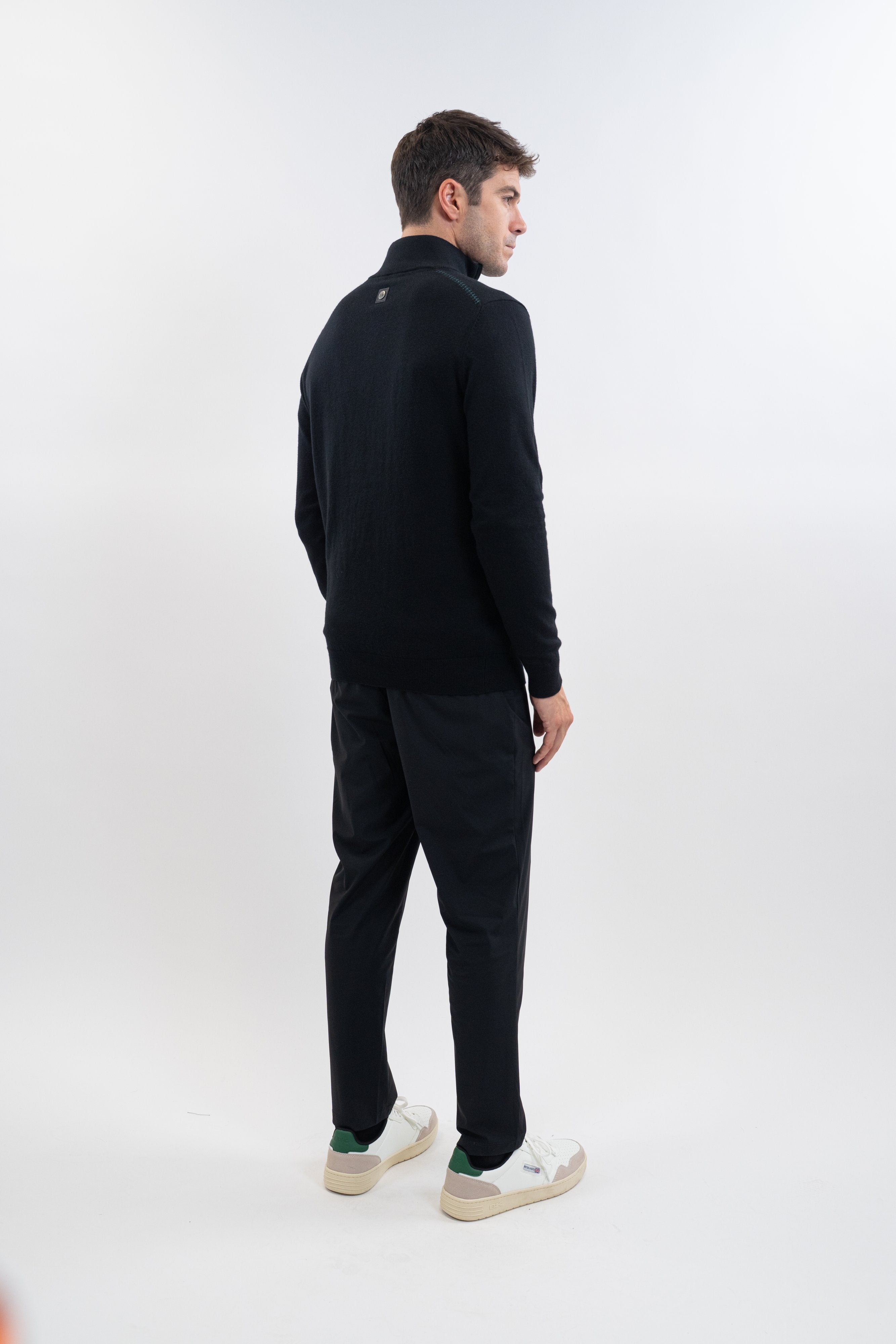 Halo Pullover - Harcour